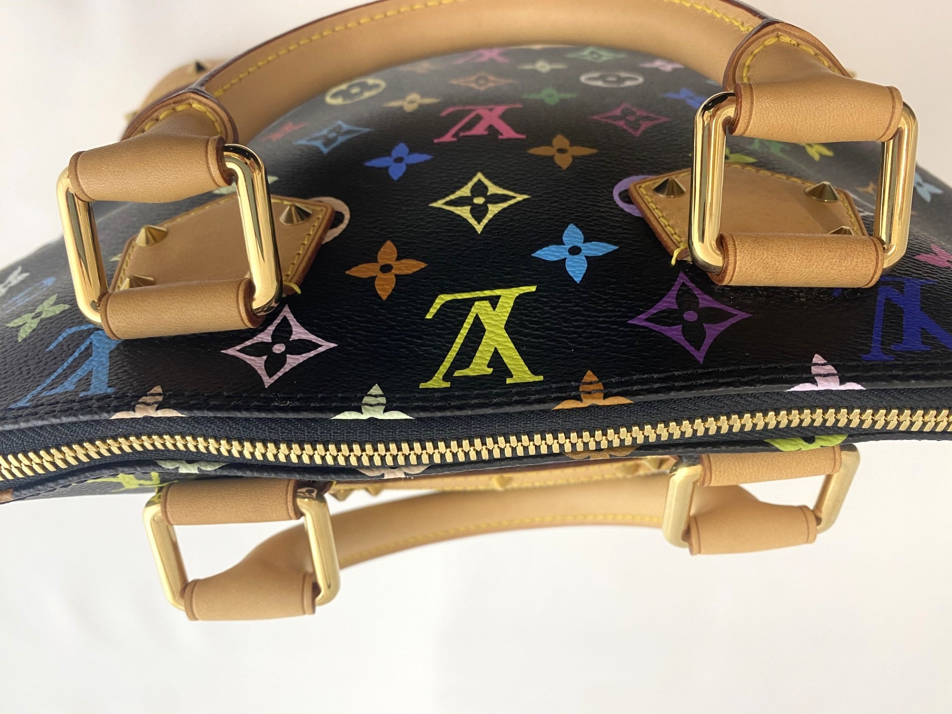 マルチカラーアルマ